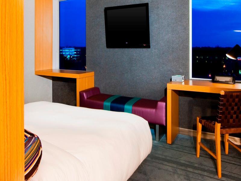 Aloft Mount Laurel Hotel Exterior photo