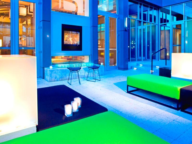 Aloft Mount Laurel Hotel Exterior photo