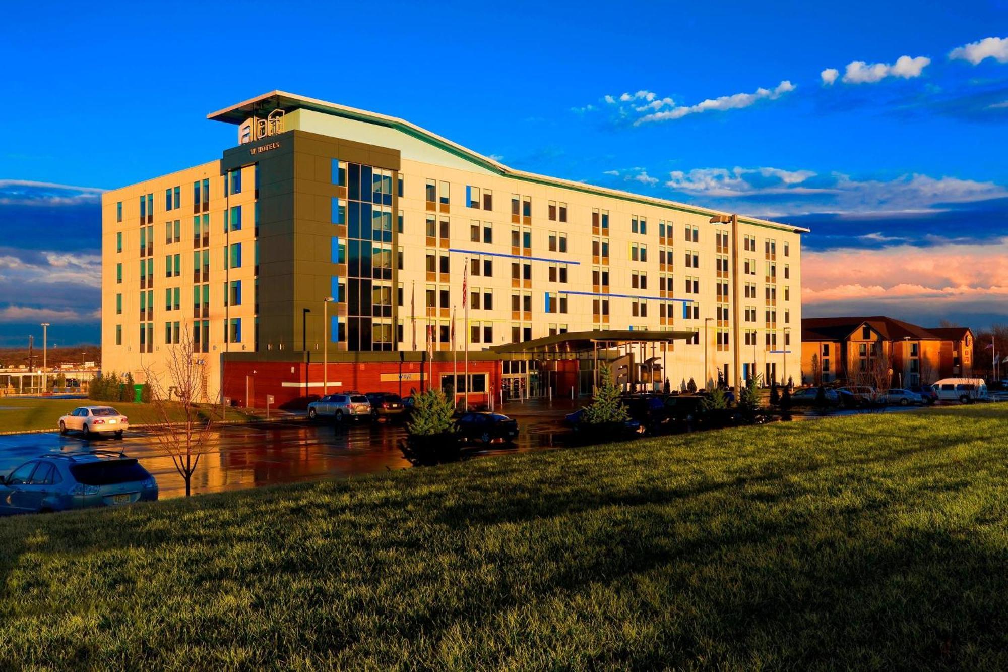 Aloft Mount Laurel Hotel Exterior photo