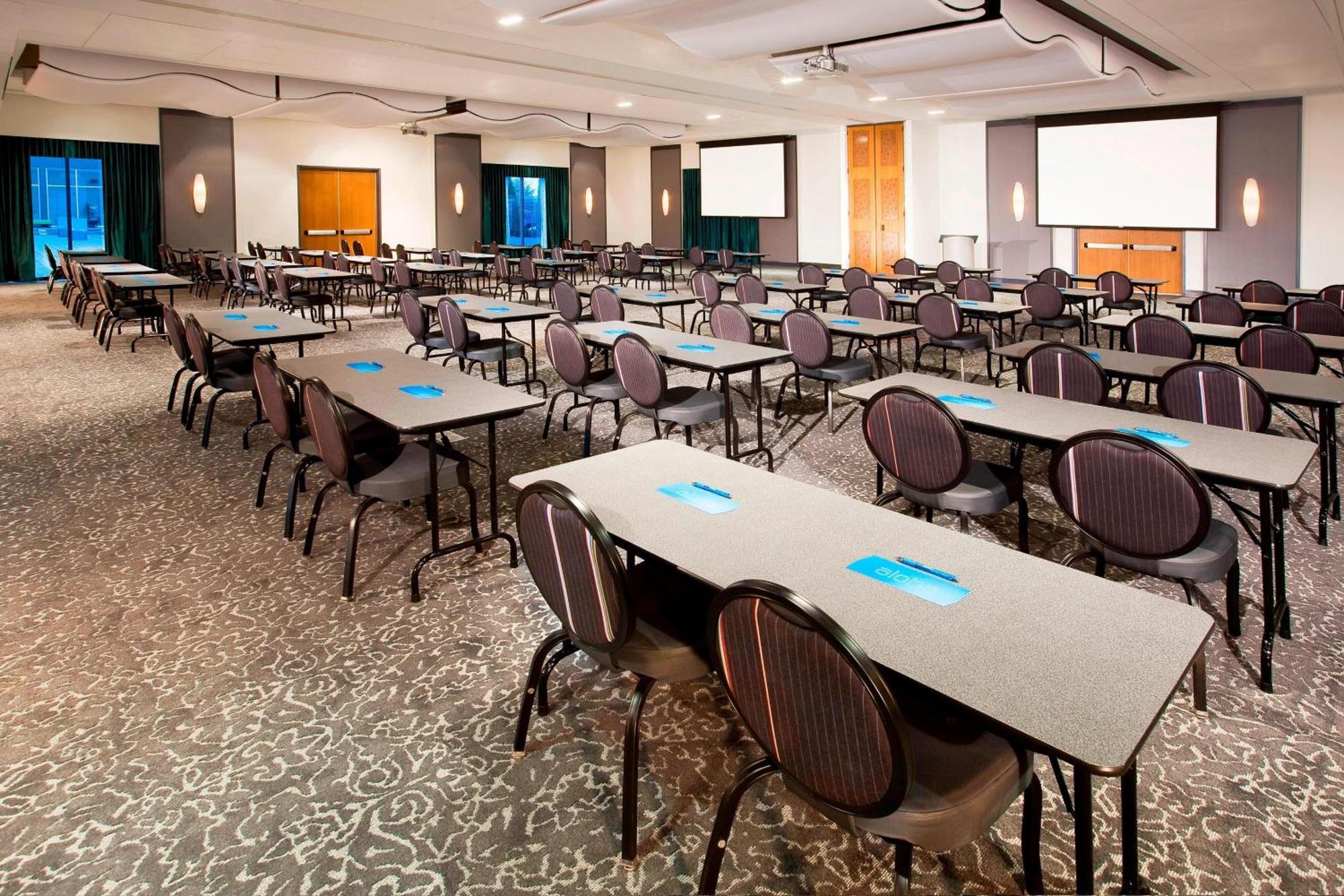 Aloft Mount Laurel Hotel Exterior photo